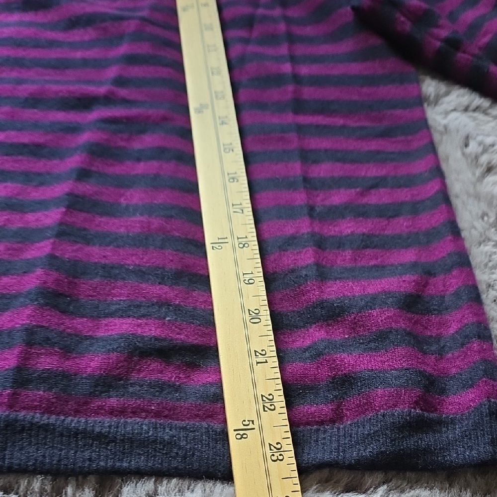 Vince Cashmere Purple and Purple Black Crewneck Sweater with Stripes Size M - Picture 8 of 9